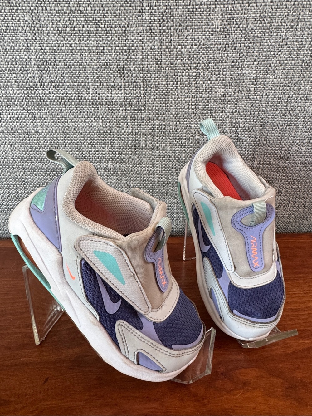 Nike Air Max Bolt TD Toddler Slip-On Sneakers in Purple and Mint Size 10C